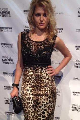 Billedet blev indsat af modellen på portalen til den tjekkiske Modelky s.r.o.