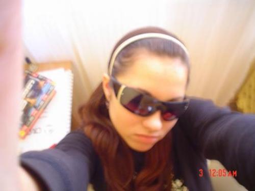 Фотография была вставлена моделью на портале чешской модели с.р.о.