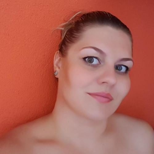 The photo was inserted by the model on the portal of the Czech Modelky s.r.o.