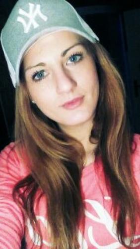 The photo was inserted by the model on the portal of the Czech Modelky s.r.o.