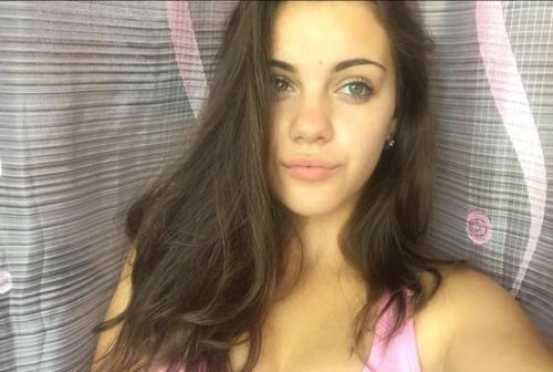 Zdjęcie zostało wstawione przez modelkę na portalu Czech Modelky s.r.o.