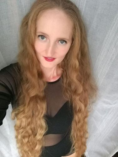 La foto è stata inserita dal modello sul portale della ceca Modelky s.r.o.