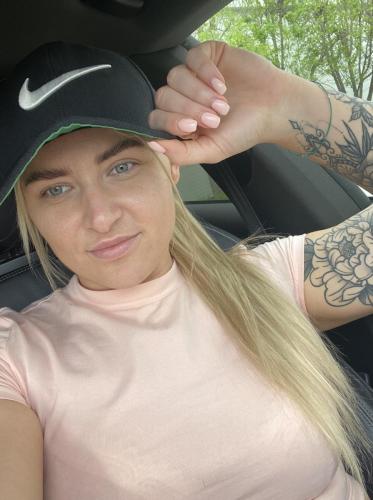 Billedet blev indsat af modellen på portalen til den tjekkiske Modelky s.r.o.