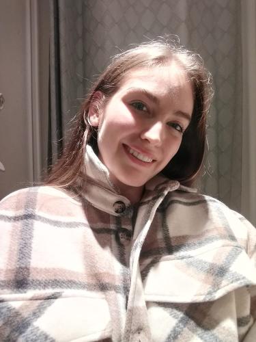 Das Foto wurde vom Model auf dem Portal des tschechischen Modelsky s.r.o.