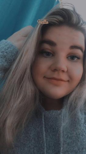 A fényképet a modell helyezte be a cseh Modelky s.r.o portáljára.