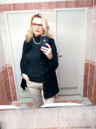 Billedet blev indsat af modellen på portalen til den tjekkiske Modelky s.r.o.