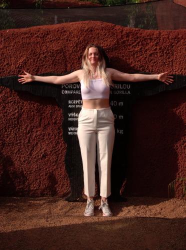 Das Foto wurde vom Model auf dem Portal des tschechischen Modelsky s.r.o.
