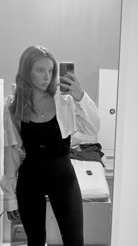 Das Foto wurde vom Model auf dem Portal des tschechischen Modelsky s.r.o.