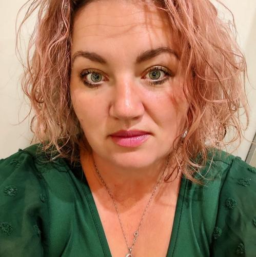 Das Foto wurde vom Model auf dem Portal des tschechischen Modelsky s.r.o.