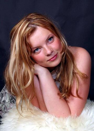 Фотография была вставлена моделью на портале чешской модели с.р.о.