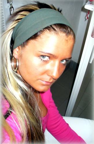 Das Foto wurde vom Model auf dem Portal des tschechischen Modelsky s.r.o.