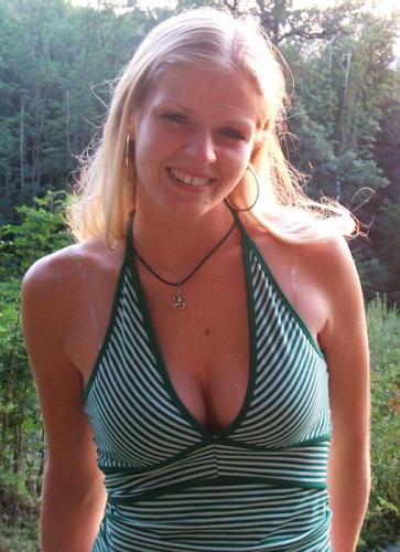 Das Foto wurde vom Model auf dem Portal des tschechischen Modelsky s.r.o.