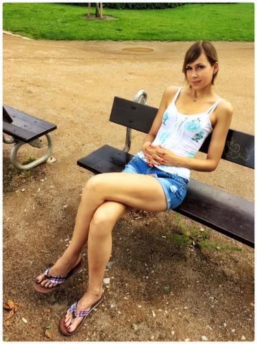 Фотография была вставлена моделью на портале чешской модели с.р.о.