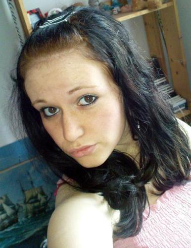 Фотография была вставлена моделью на портале чешской модели с.р.о.