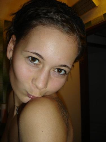 A fényképet a modell helyezte be a cseh Modelky s.r.o portáljára.