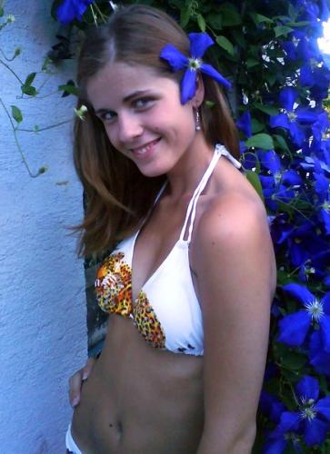 A fényképet a modell helyezte be a cseh Modelky s.r.o portáljára.