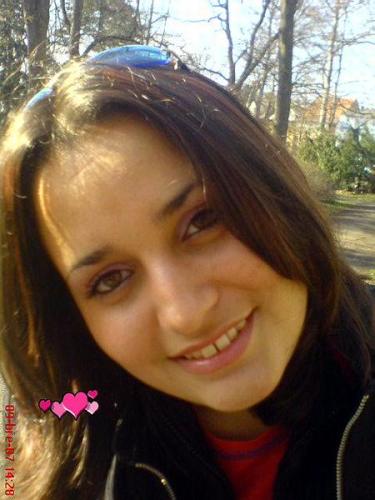 Фотография была вставлена моделью на портале чешской модели с.р.о.