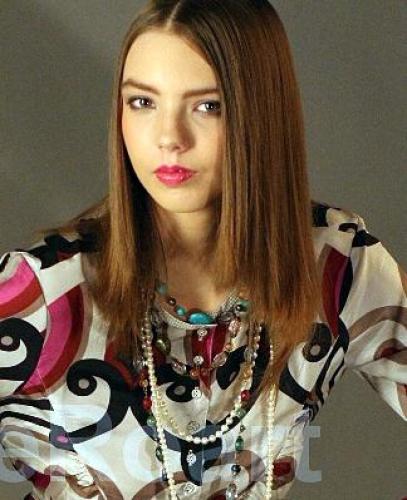 La foto è stata inserita dal modello sul portale della ceca Modelky s.r.o.