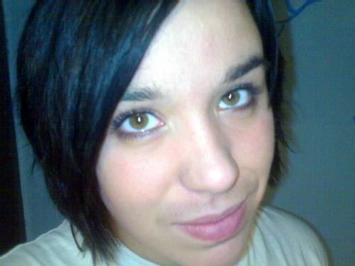 Фотография была вставлена моделью на портале чешской модели с.р.о.